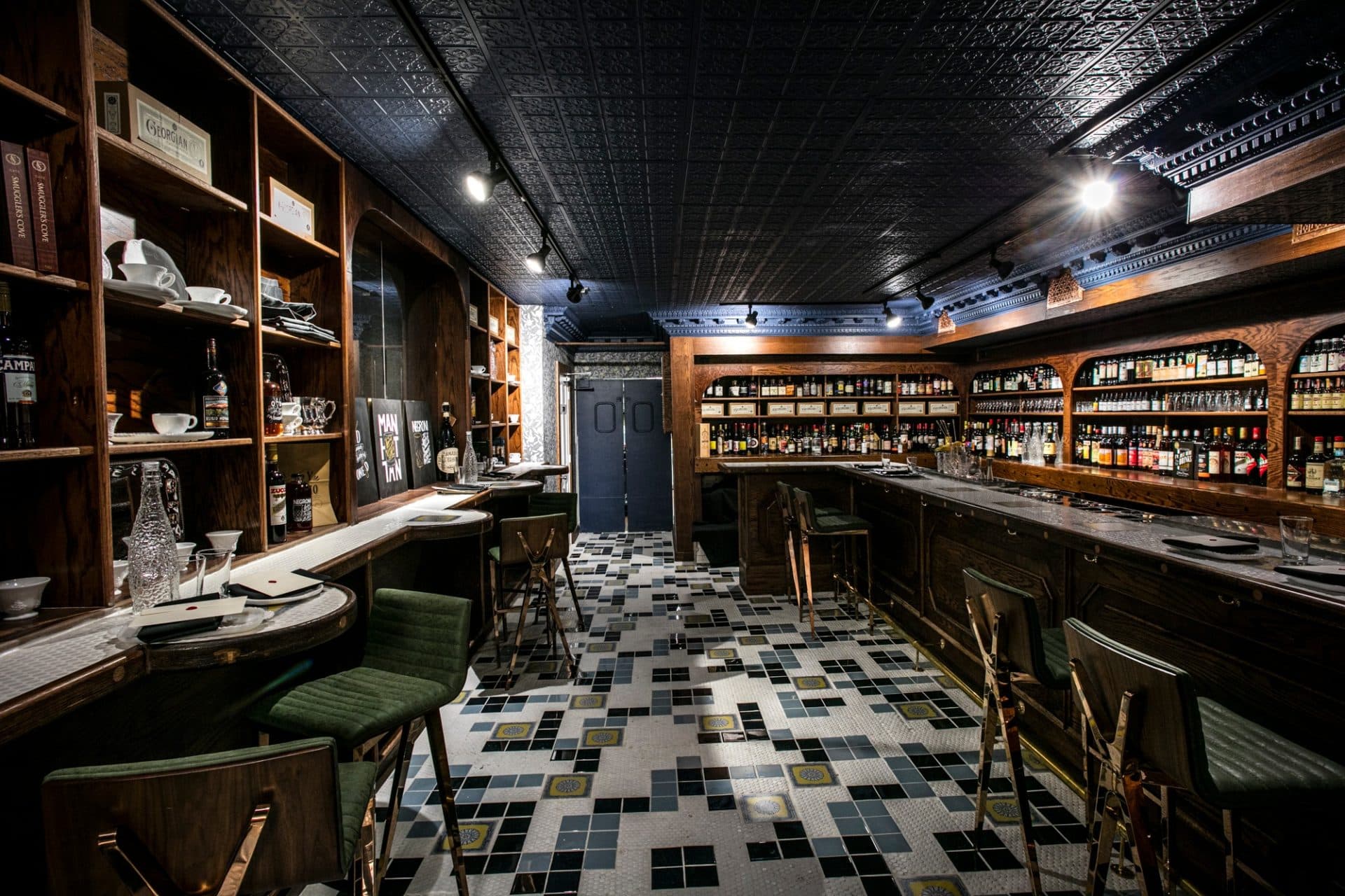 Amor Y Amargo Bar Image